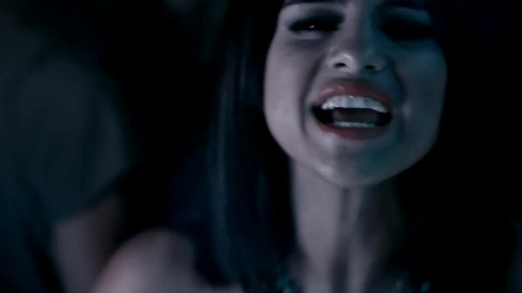 ⁣Selena Gomez & The Scene - Hit The Lights (Version 2)