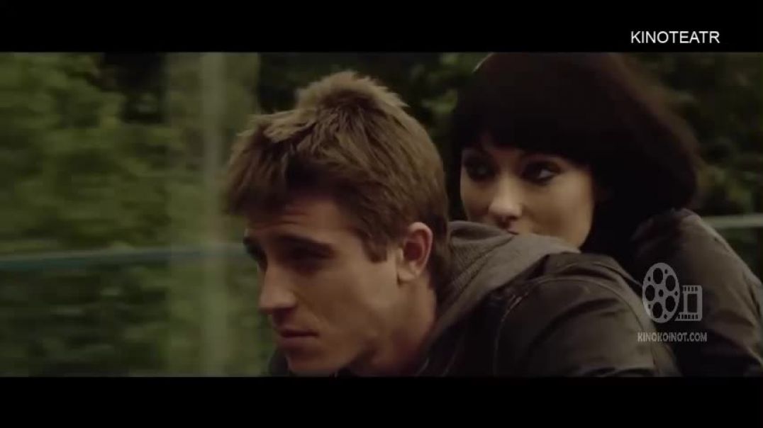 ⁣MEROS QOLGAN TAXT - TRON (KINO 2010) O'ZBEK TILIDA - SKACHAT