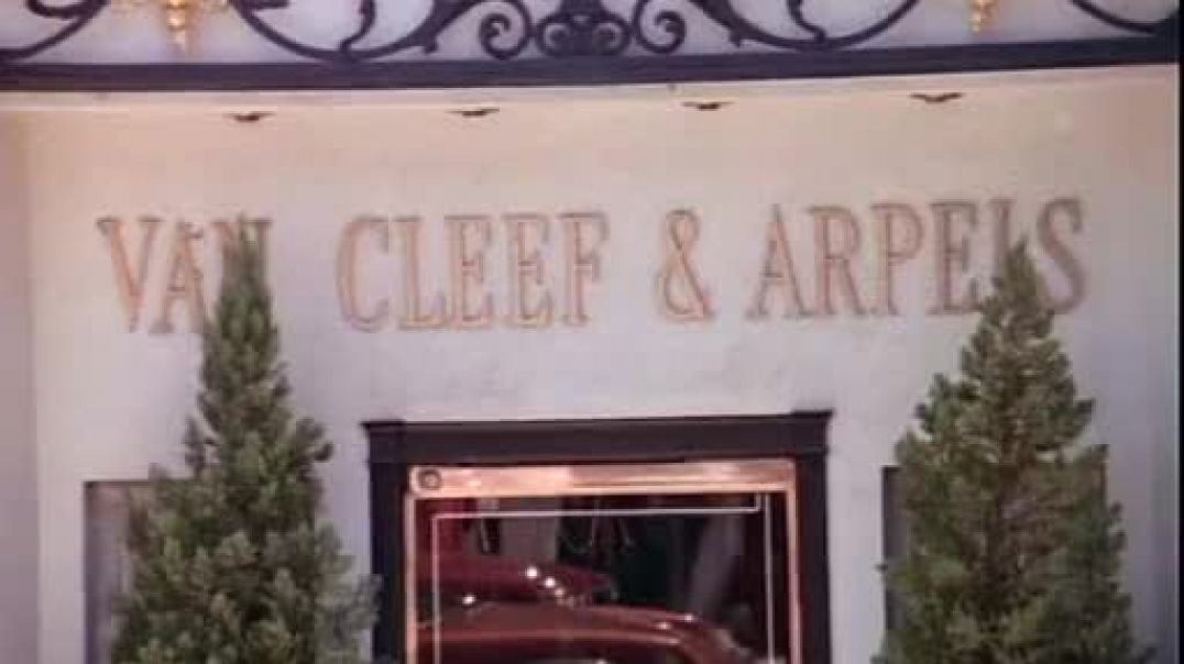 Beverly Hills, 90210 1/3