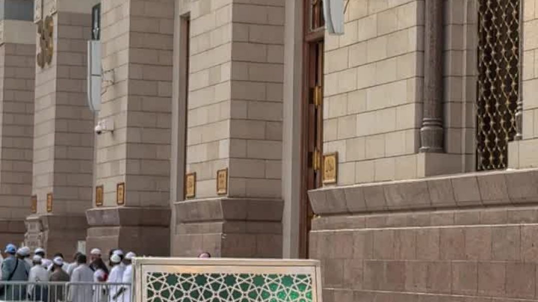 ⁣Самые искренние слёзы в жизни проливаются там, где душа встречает своего Господа