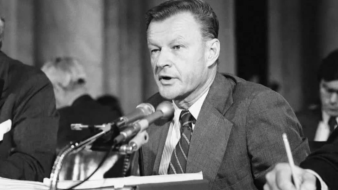 Бжезинский Збигнев. Великая шахматная доска (румынский) 2.mp3