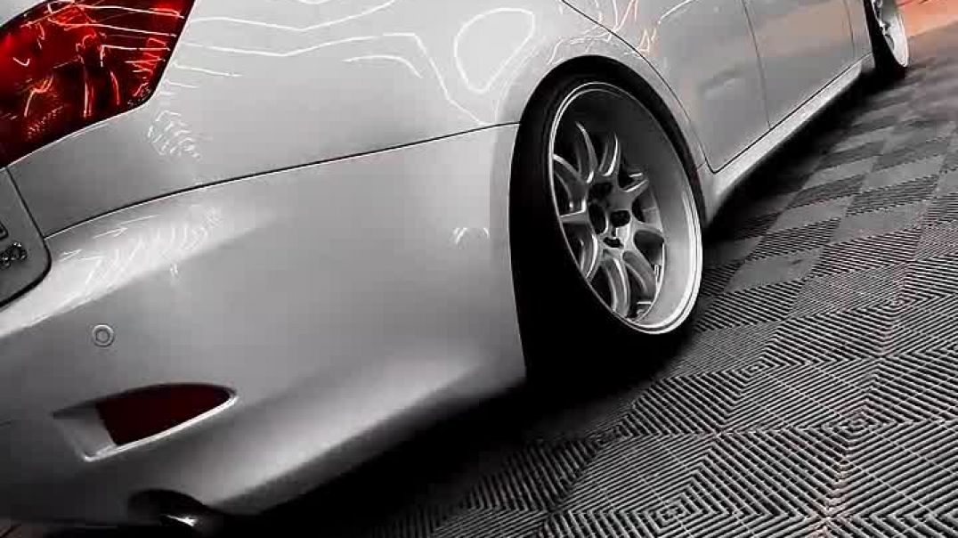 ⁣Полировка авто | Восстановление блеска и уход за кузовом в Prive Car Club