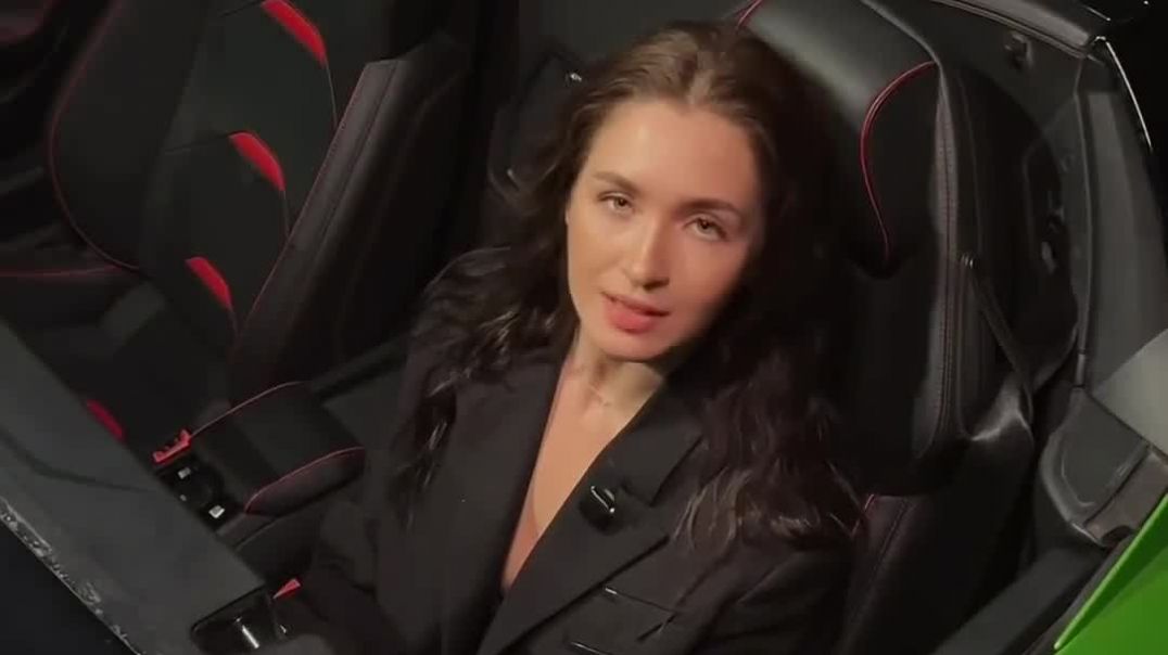 ⁣⁣Подарок, который точно понравится вашему мужчине! Prive Car Club - Детейлинг