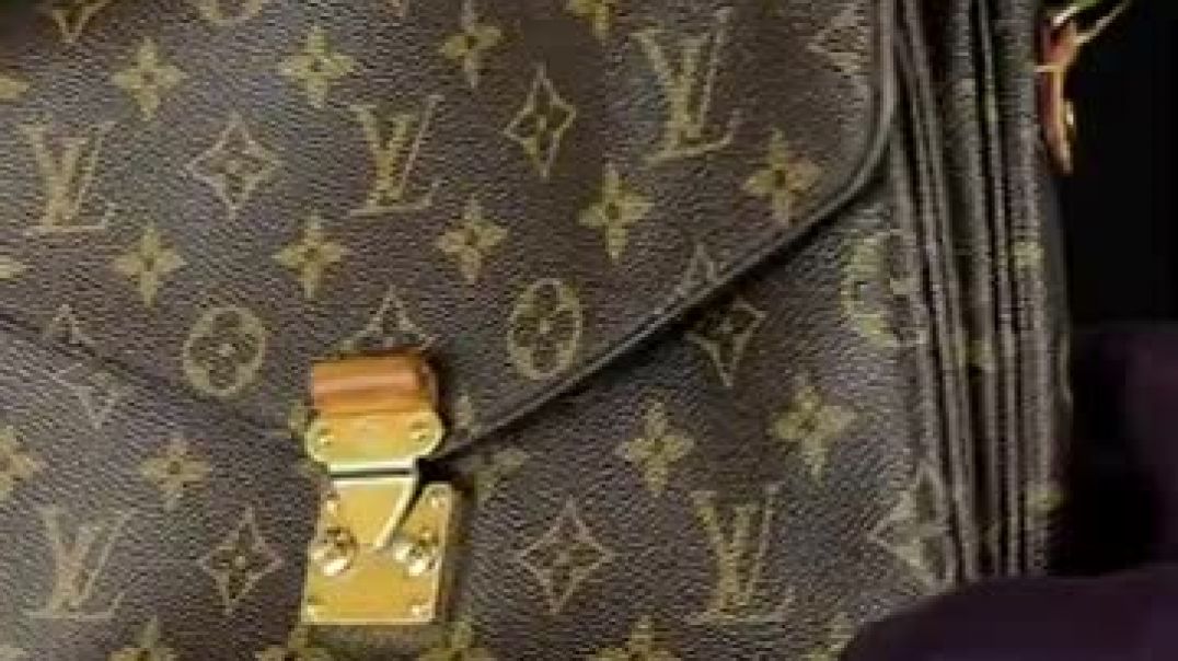 Блич Москва- ремонт сумок Dior и Louis Vuitton, реставрация сумок и кожаных деталей